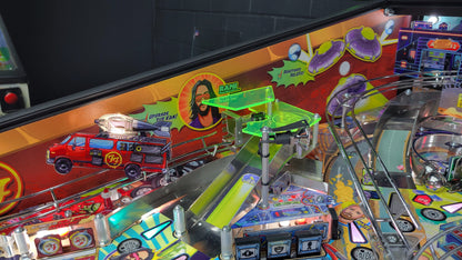 Stern Foo Fighters Pro Pinball