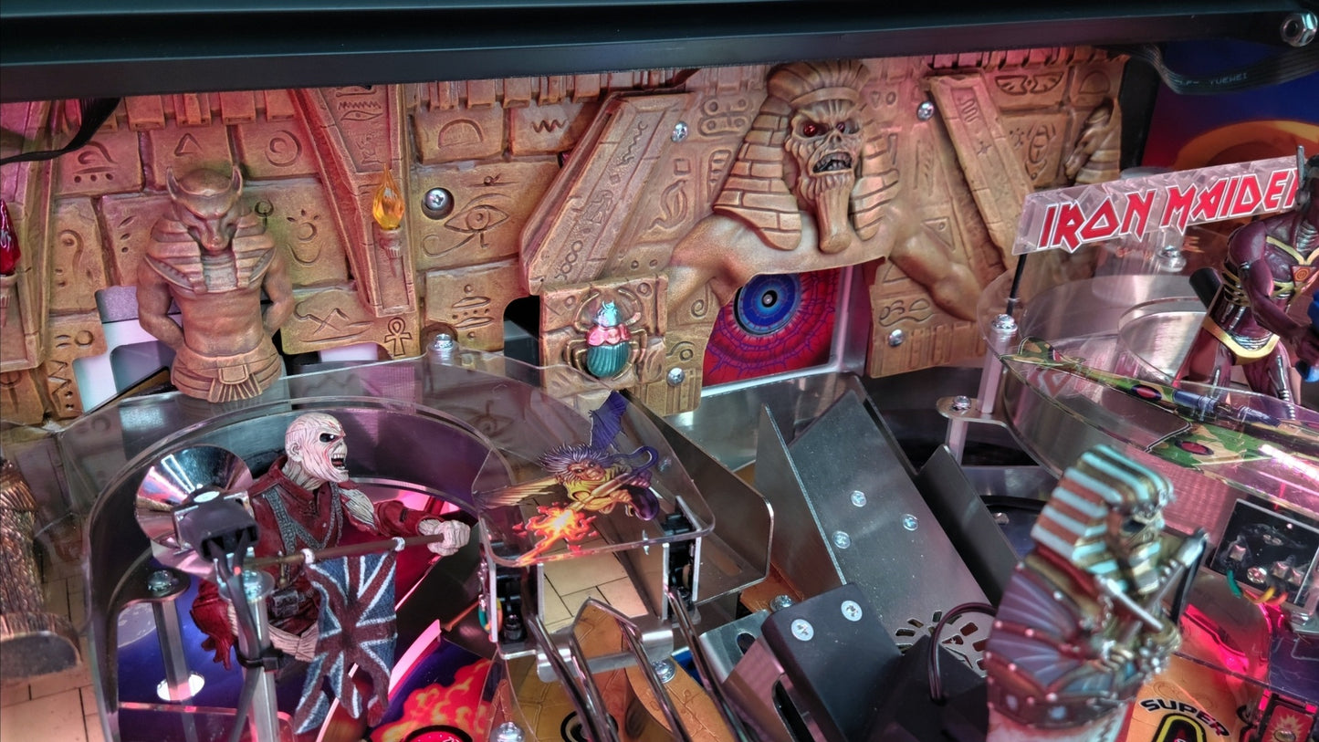 Stern Iron Maiden LE Pinball HUO