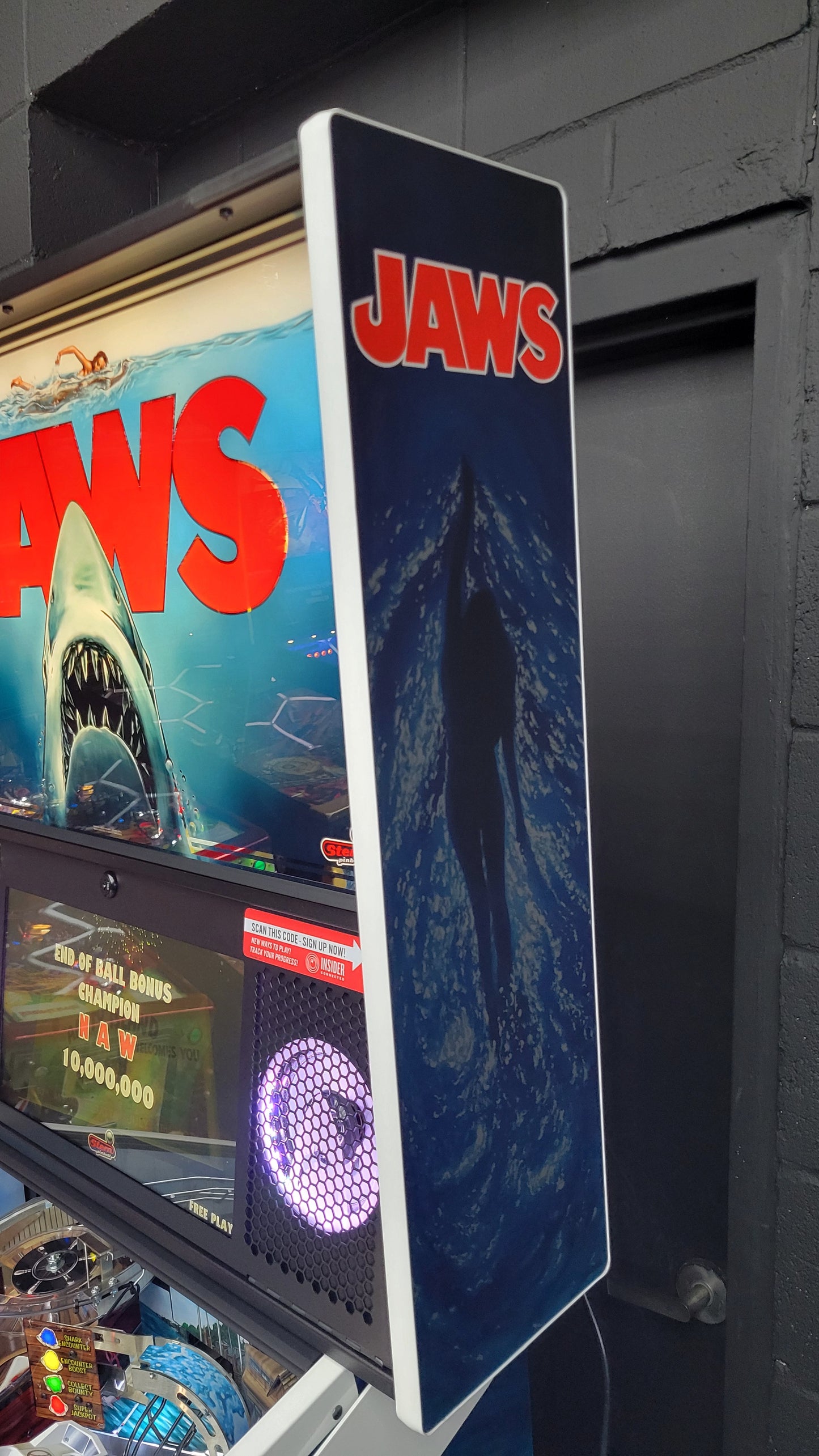 Stern Jaws LE Pinball HUO