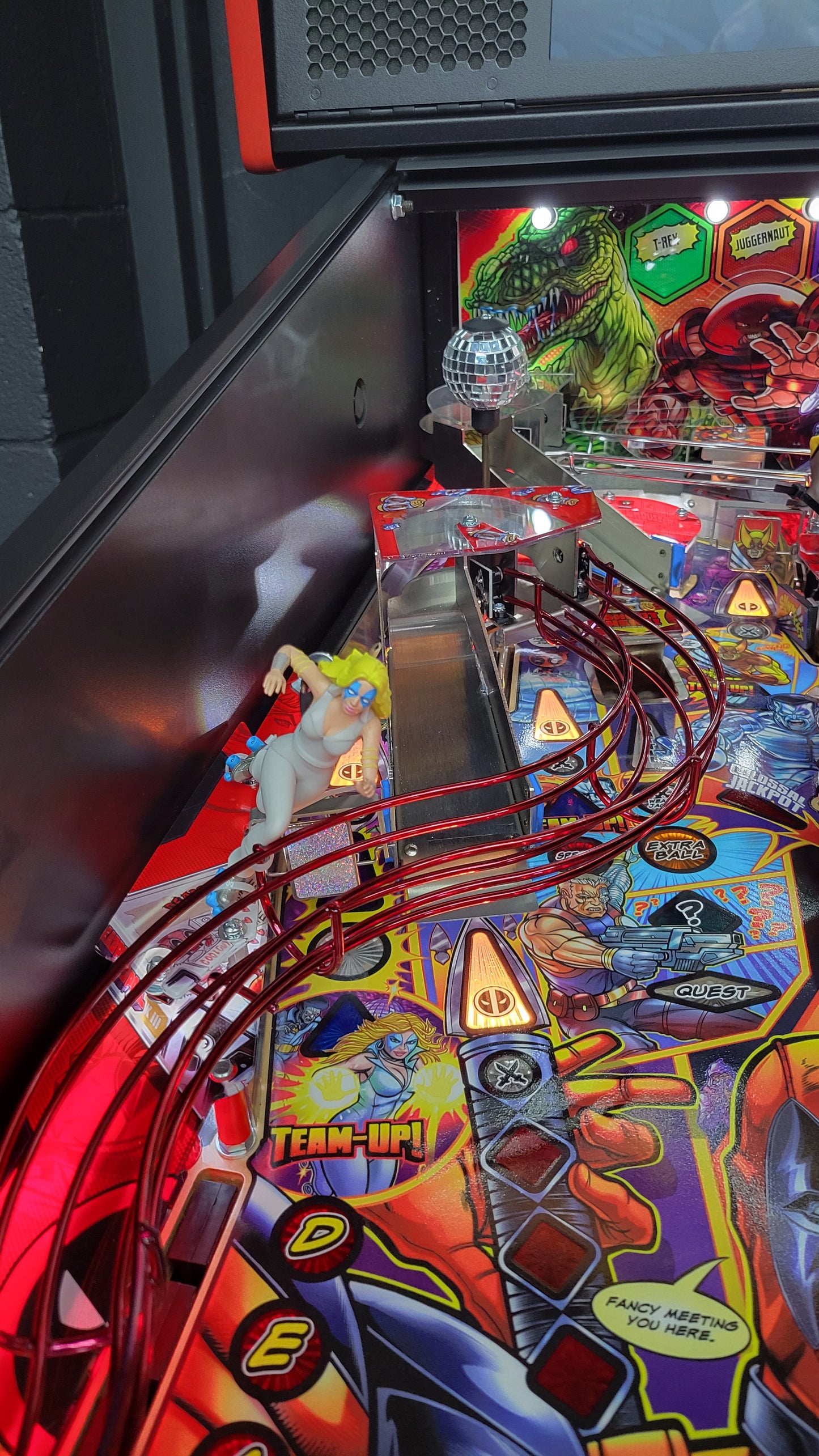 Deadpool Premium pinball by Stern