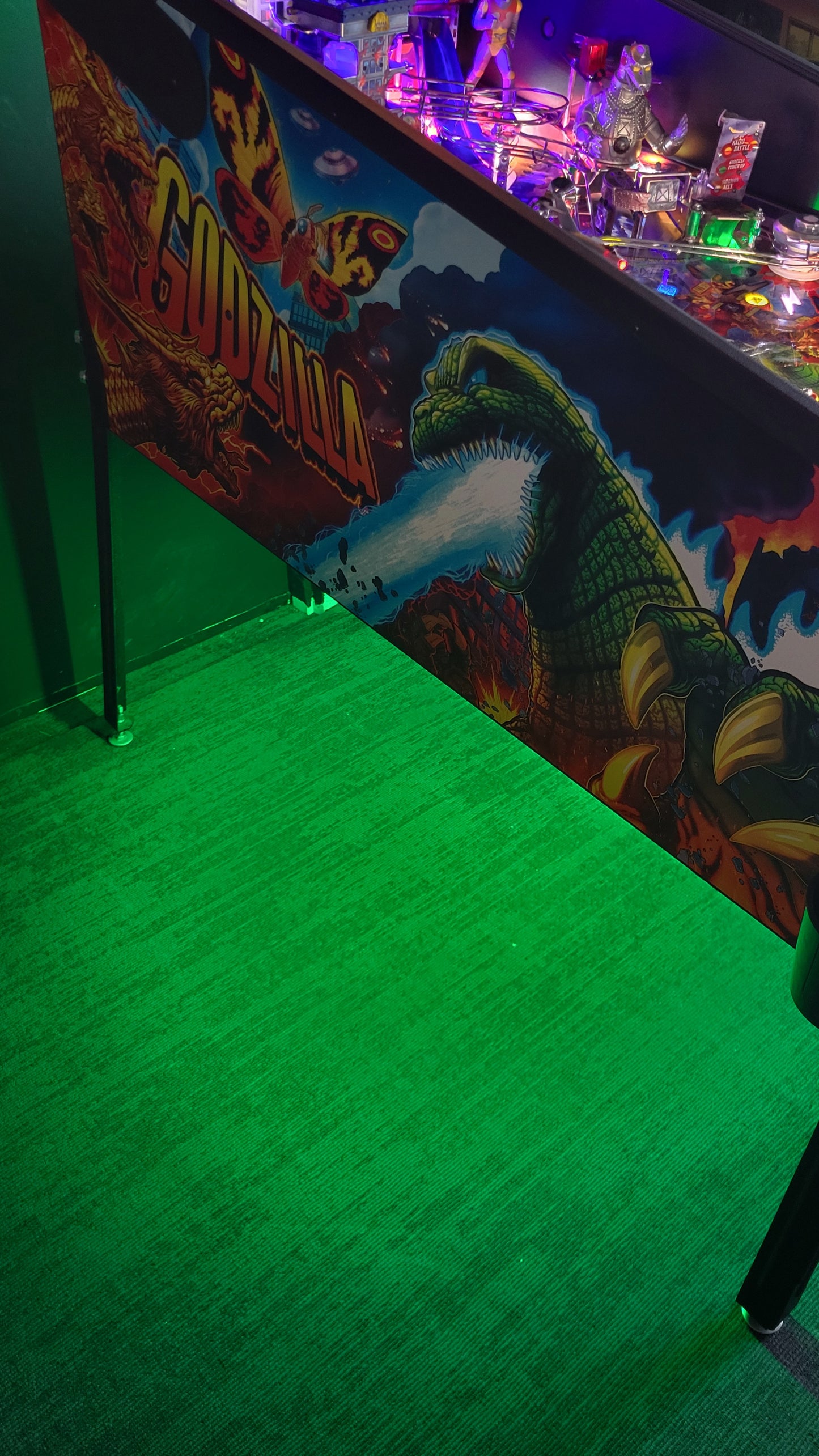 Stern Godzilla Premium Pinball