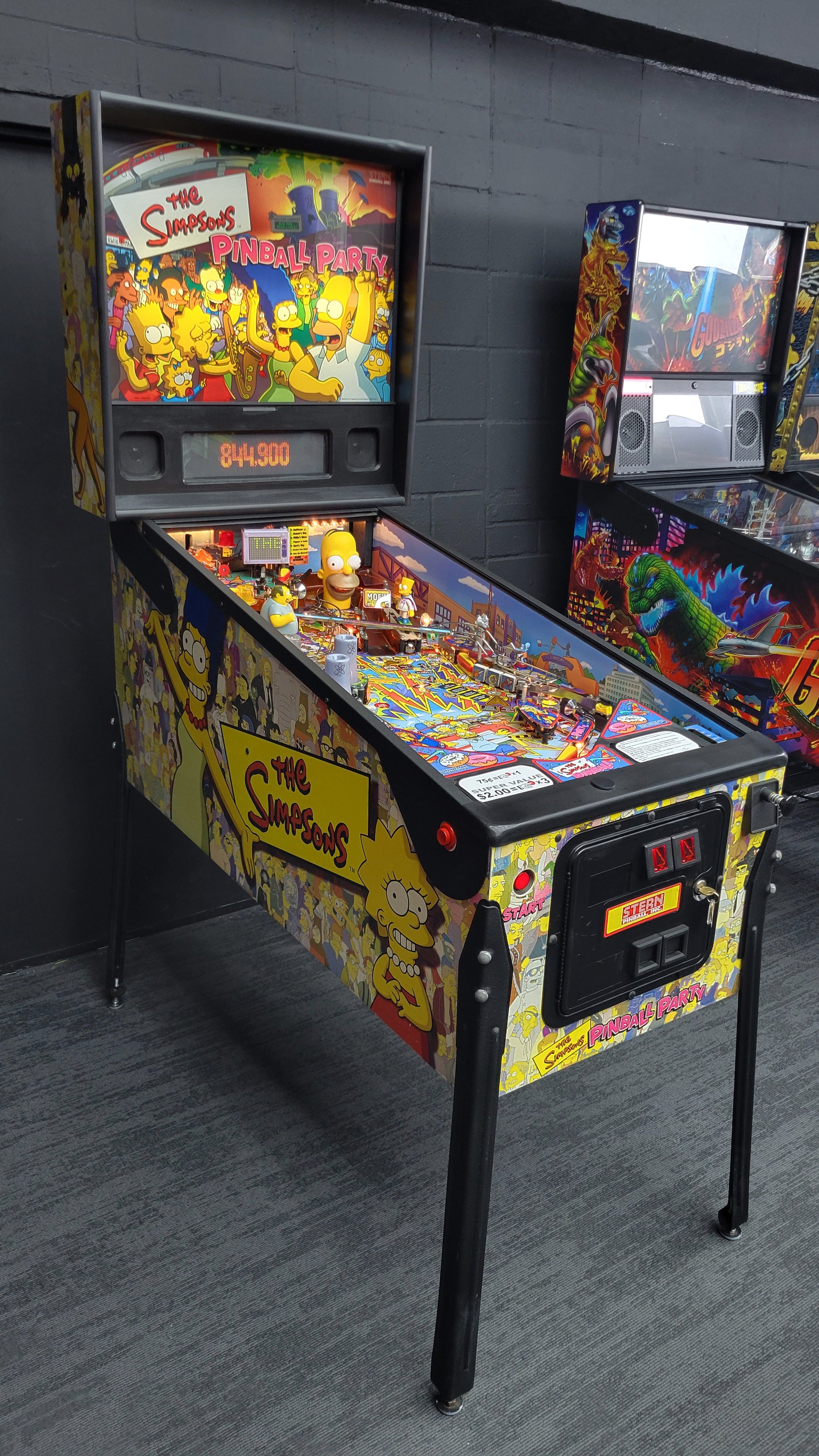 Stern The Simpsons Pinball Party