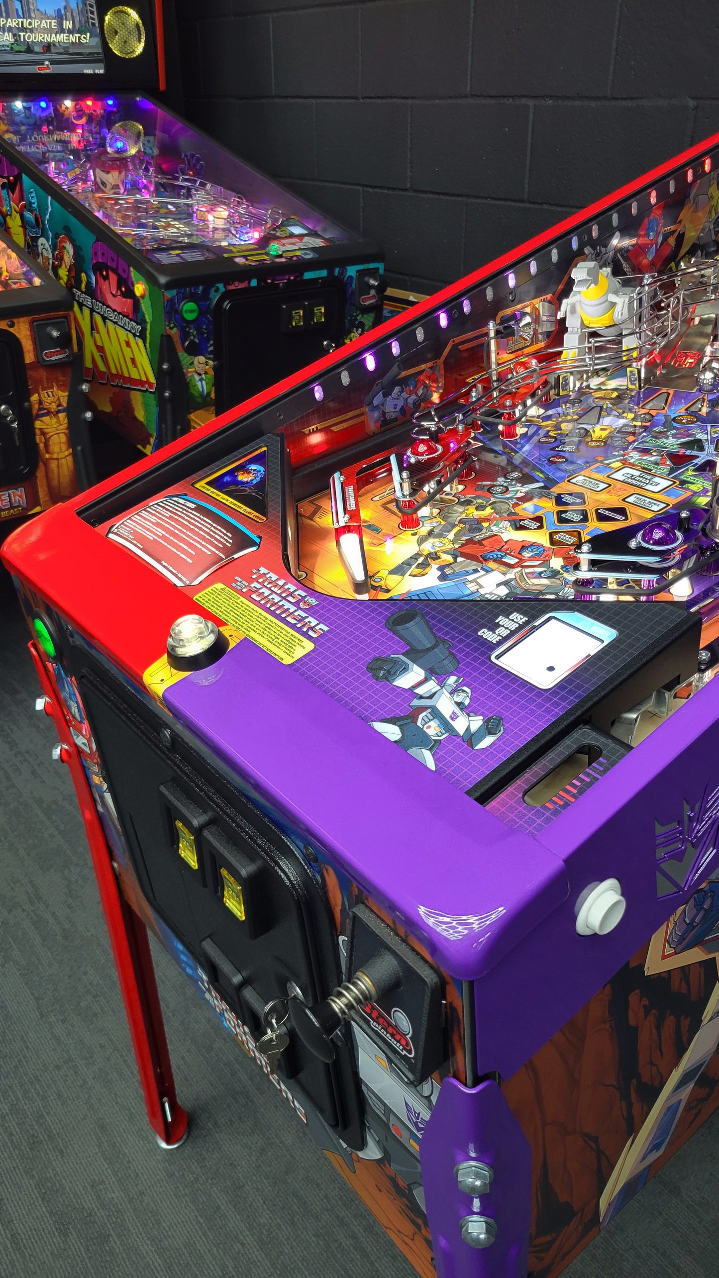 Stern Transformers More Than Meets The Eye LE Pinball Showroom Model