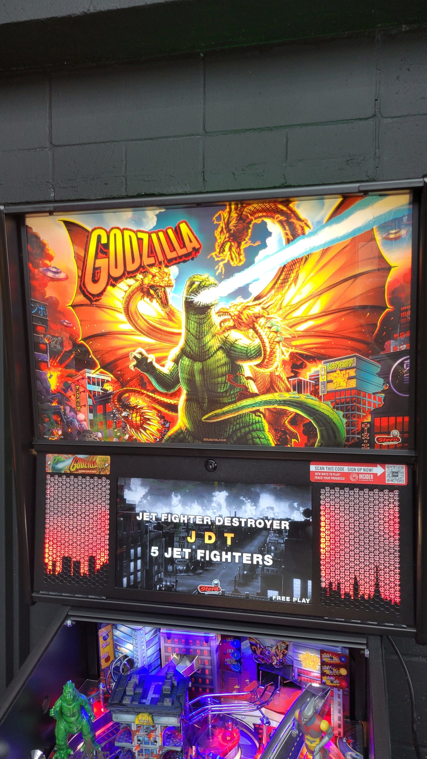 Stern Godzilla Premium Pinball