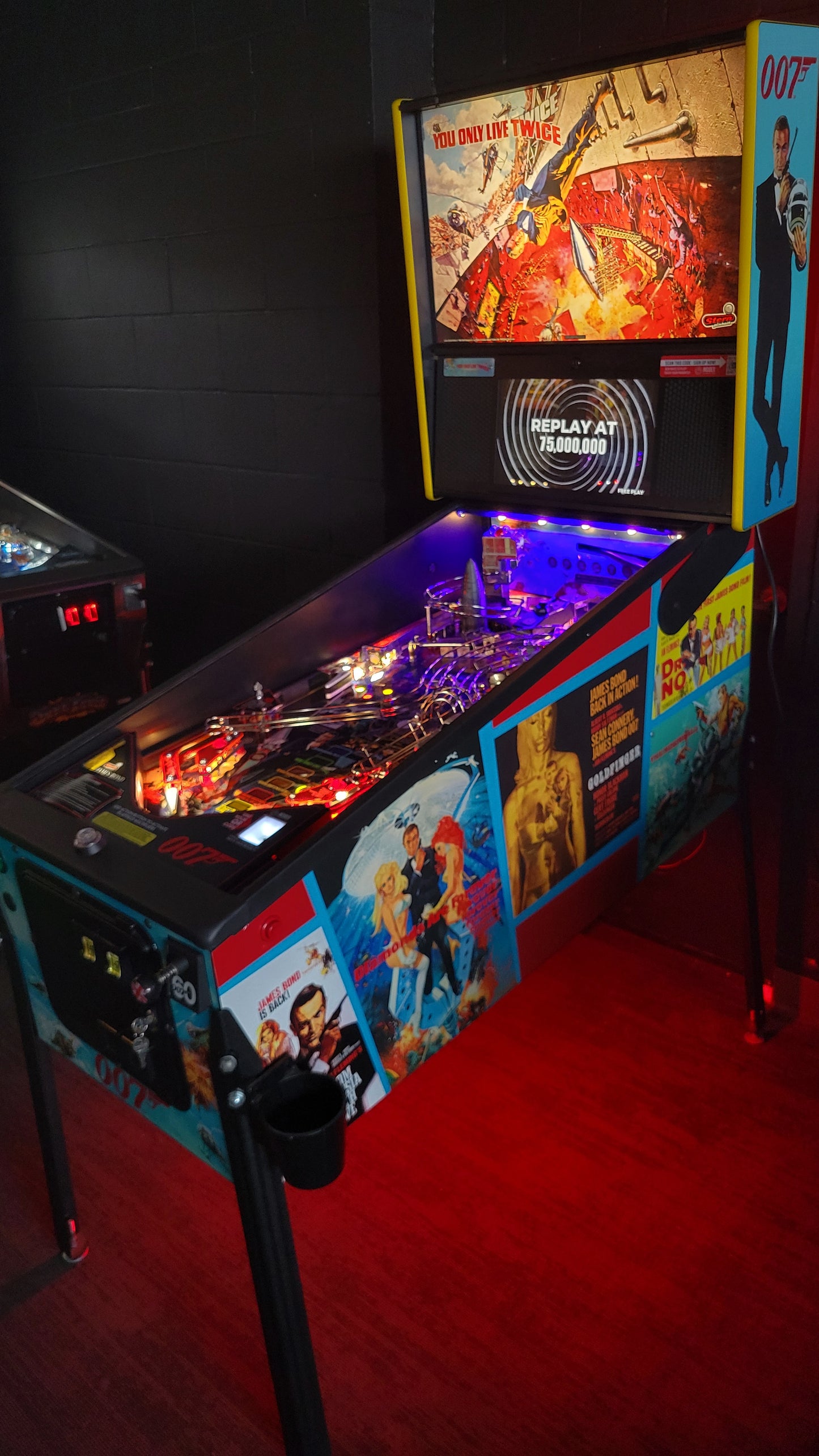 James Bond 007 Premium Pinball