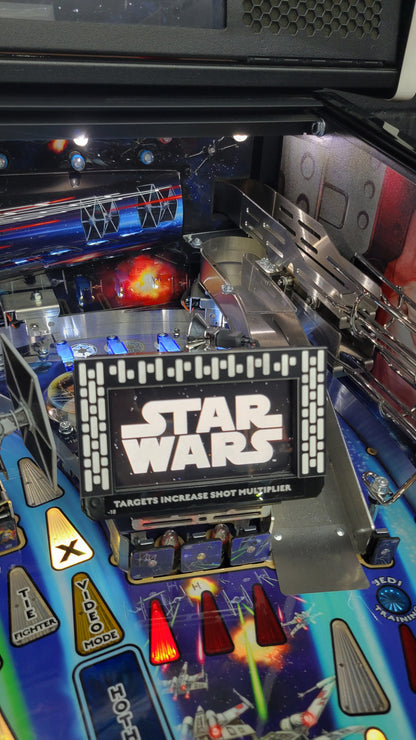 Star Wars LE Pinball with Official R2D2 Stern Topper