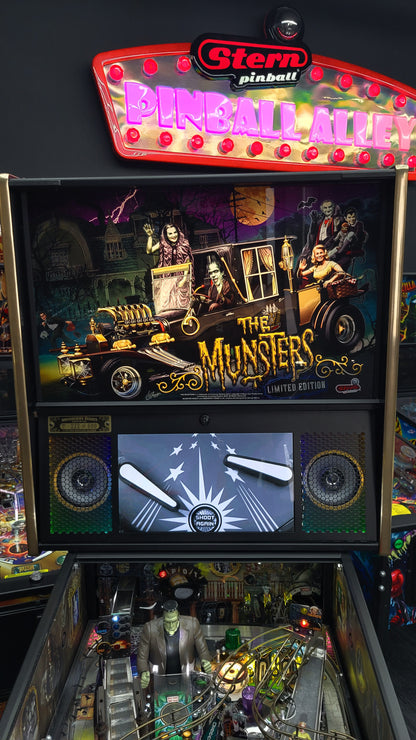The Munsters LE by Stern