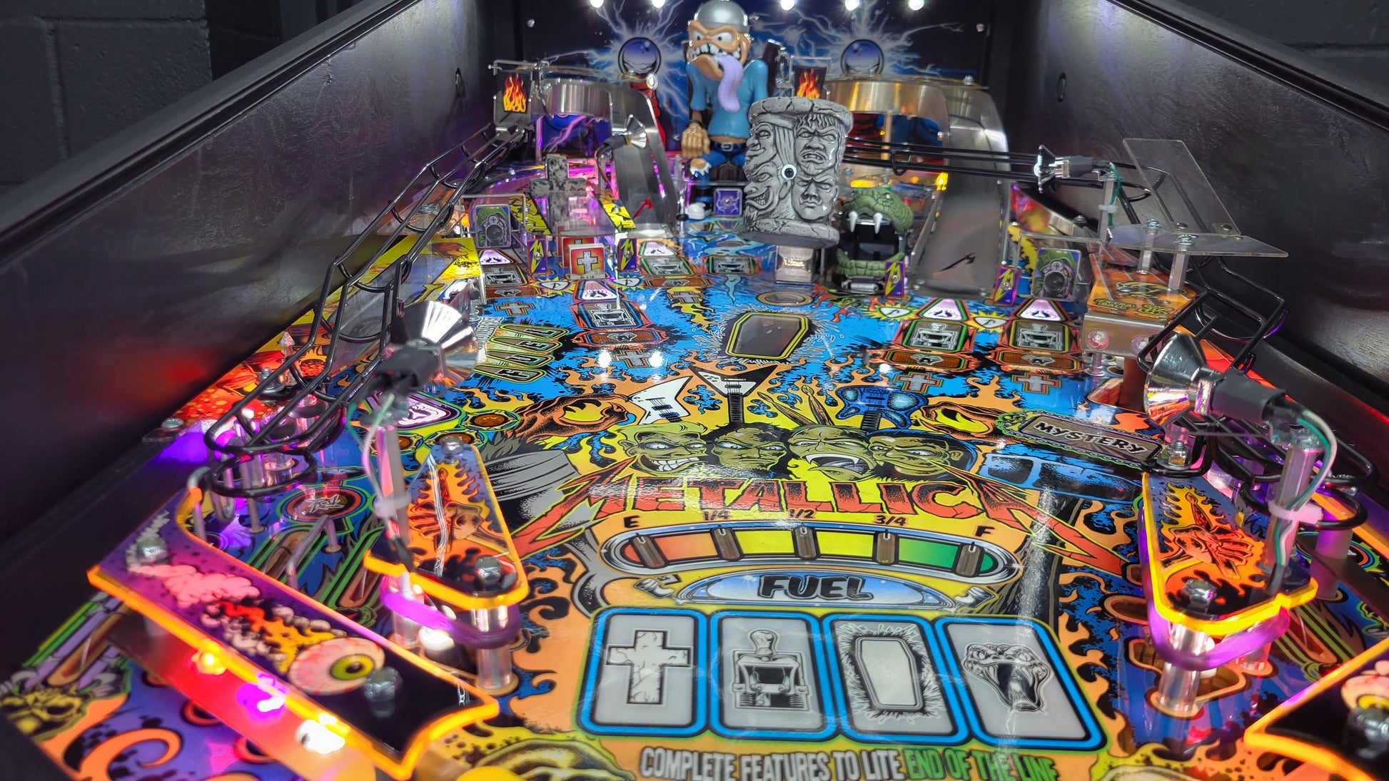 Stern Metallica Premium Vault Pinball