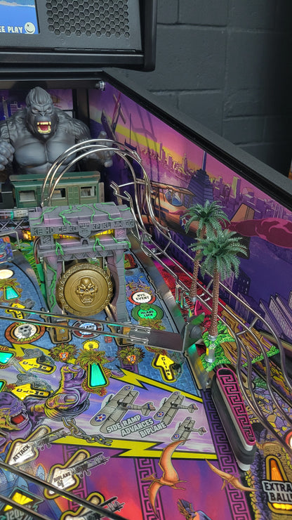 Stern King Kong Premium Pinball HUO