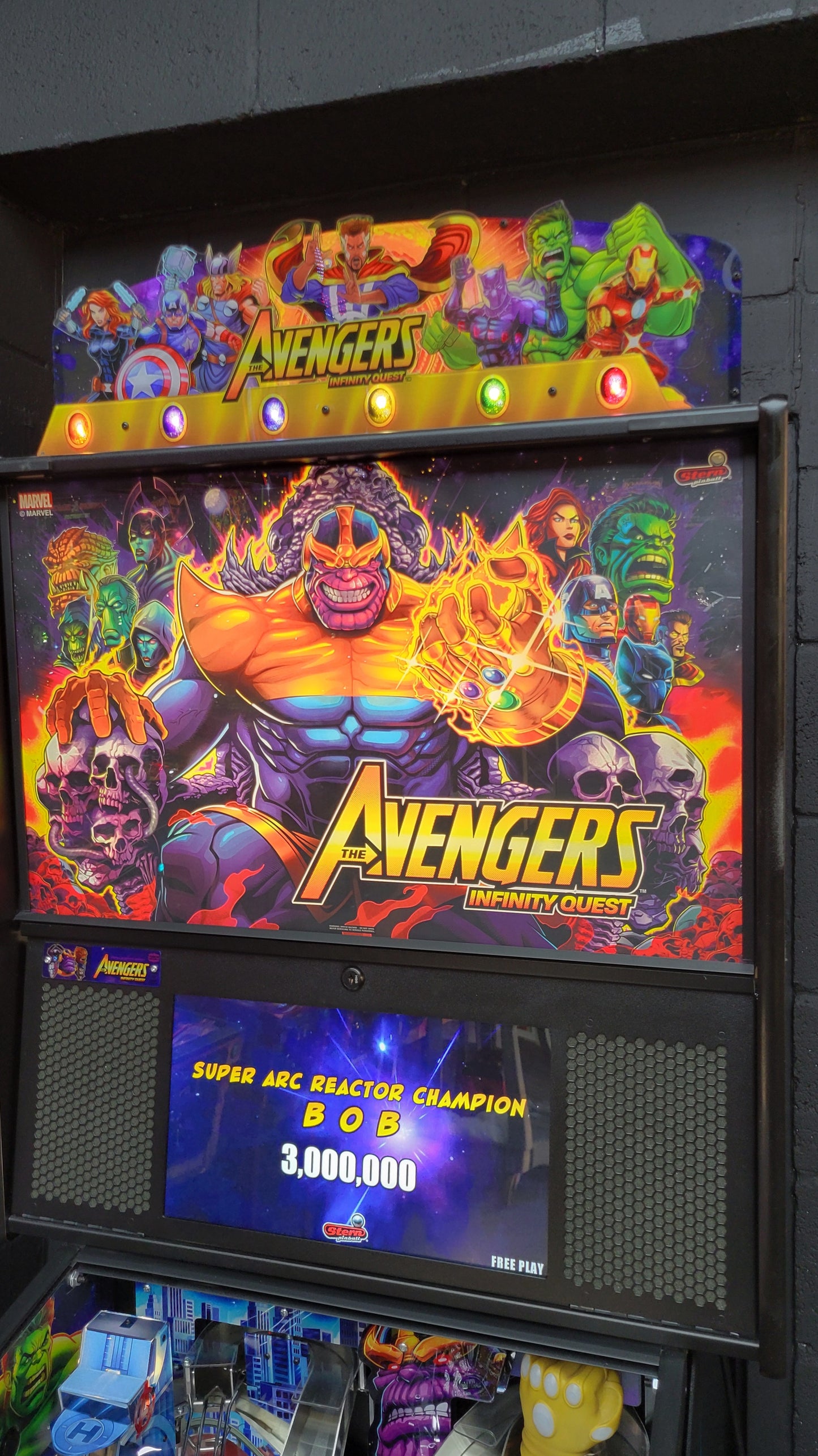 Stern The Avengers Infinity Quest Premium Pinball