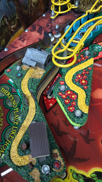 Wizard Of Oz Yellow Brick Road Edition HUO by Jersey Jack Pinball