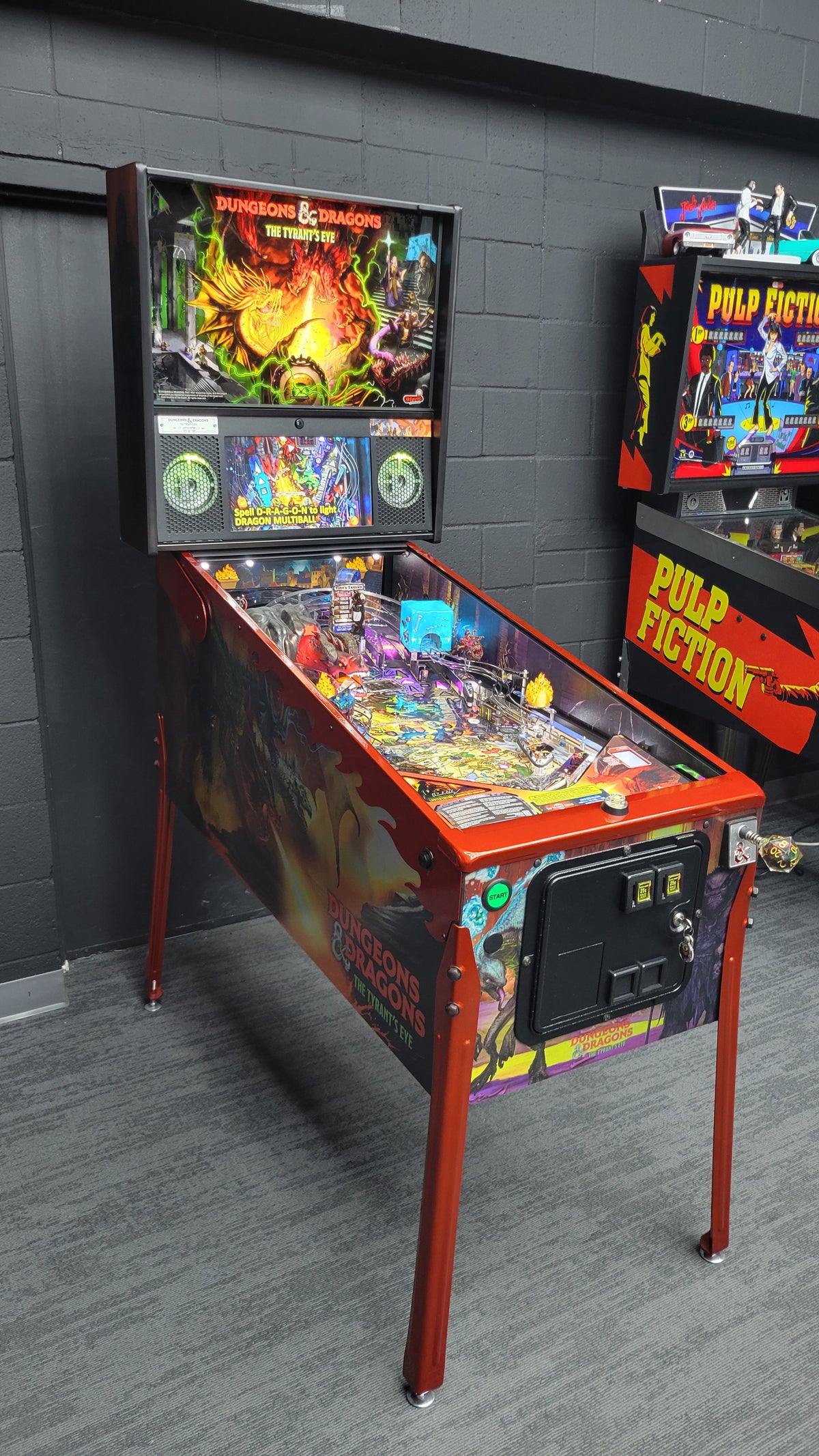 Stern Dungeon & Dragons The Tyrants Eve LE Pinball HUO