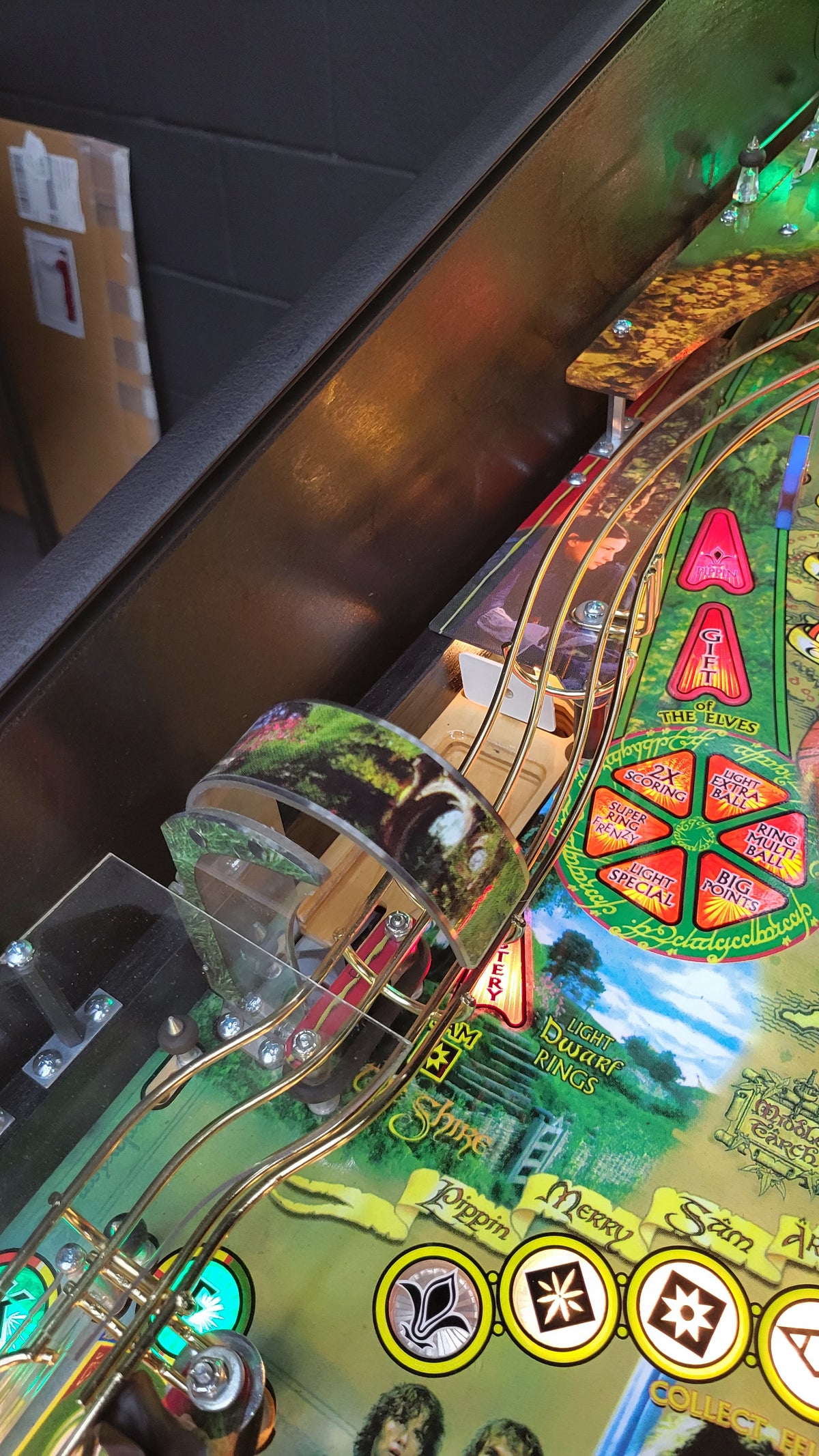 Stern Lord Of The Rings Pinball HUO