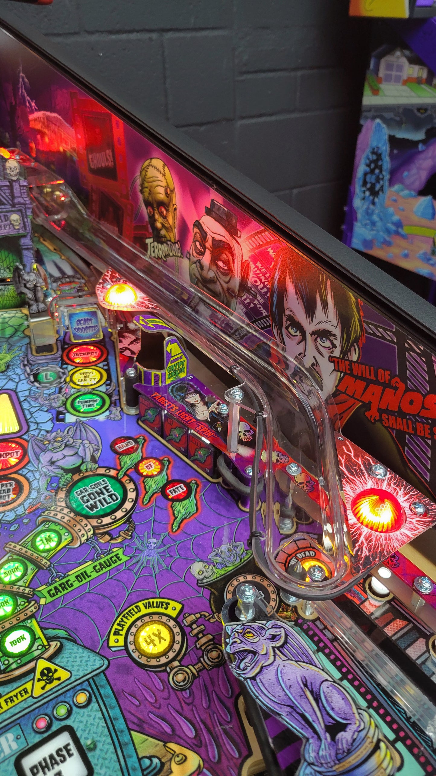 Stern Elvira’s House Of Horrors Premium Pinball HUO
