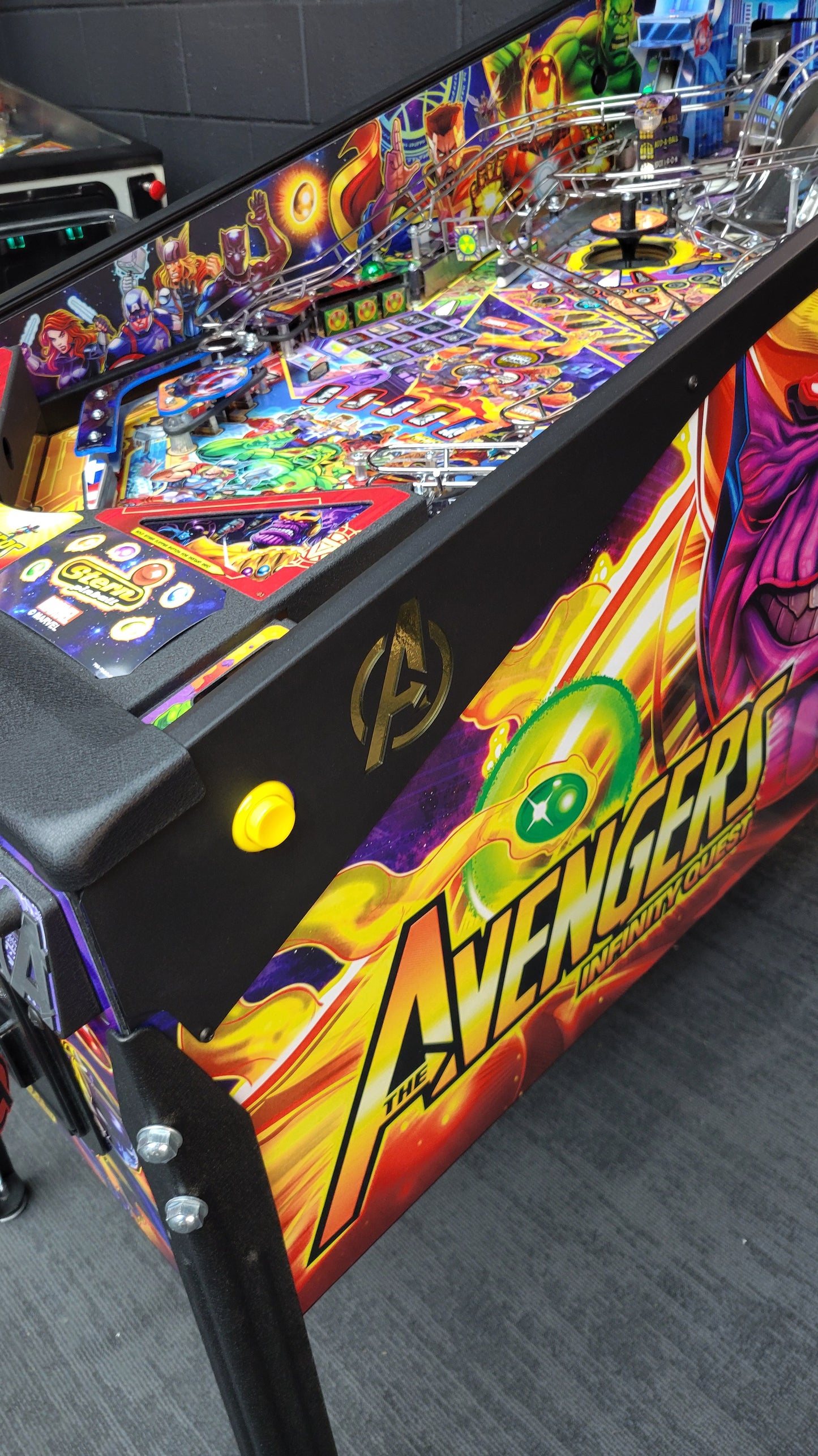 Stern The Avengers Infinity Quest Premium Pinball