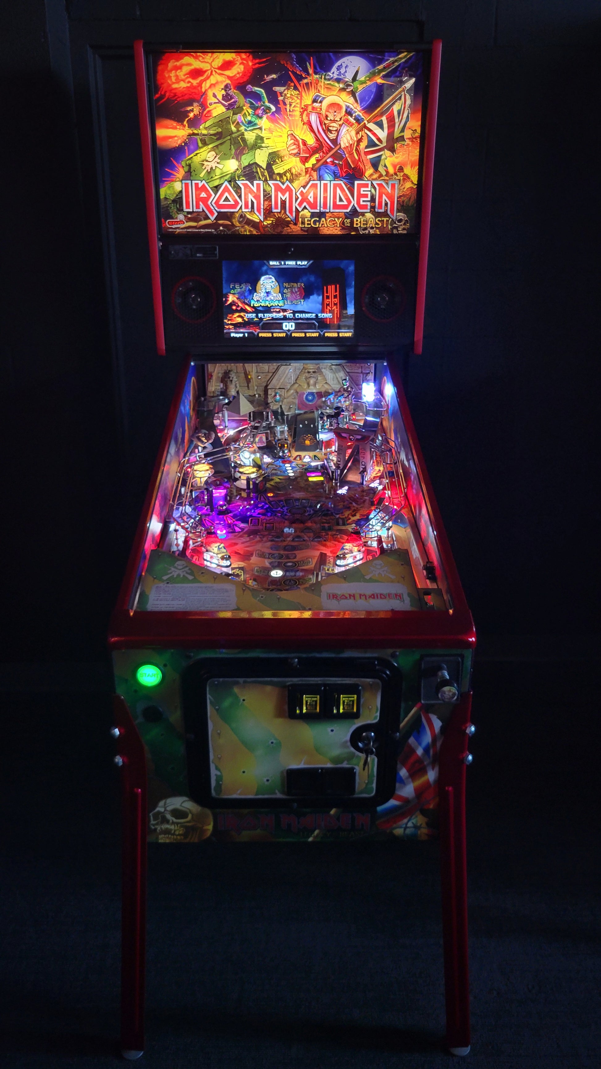 Stern Iron Maiden LE Pinball
