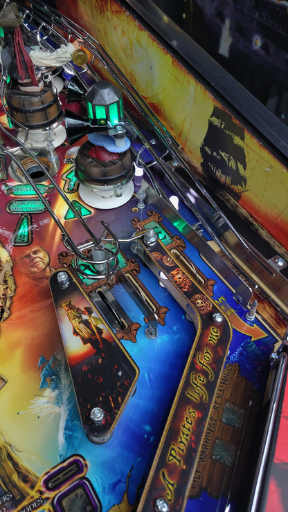 Pirates Of The Caribbean by Jersey Jack Pinball HUO